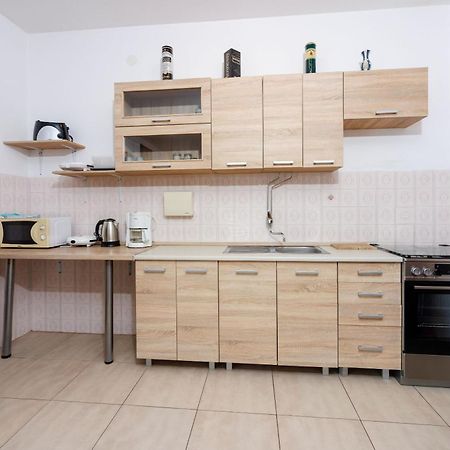 Apartments Davorka Цриквеница Экстерьер фото