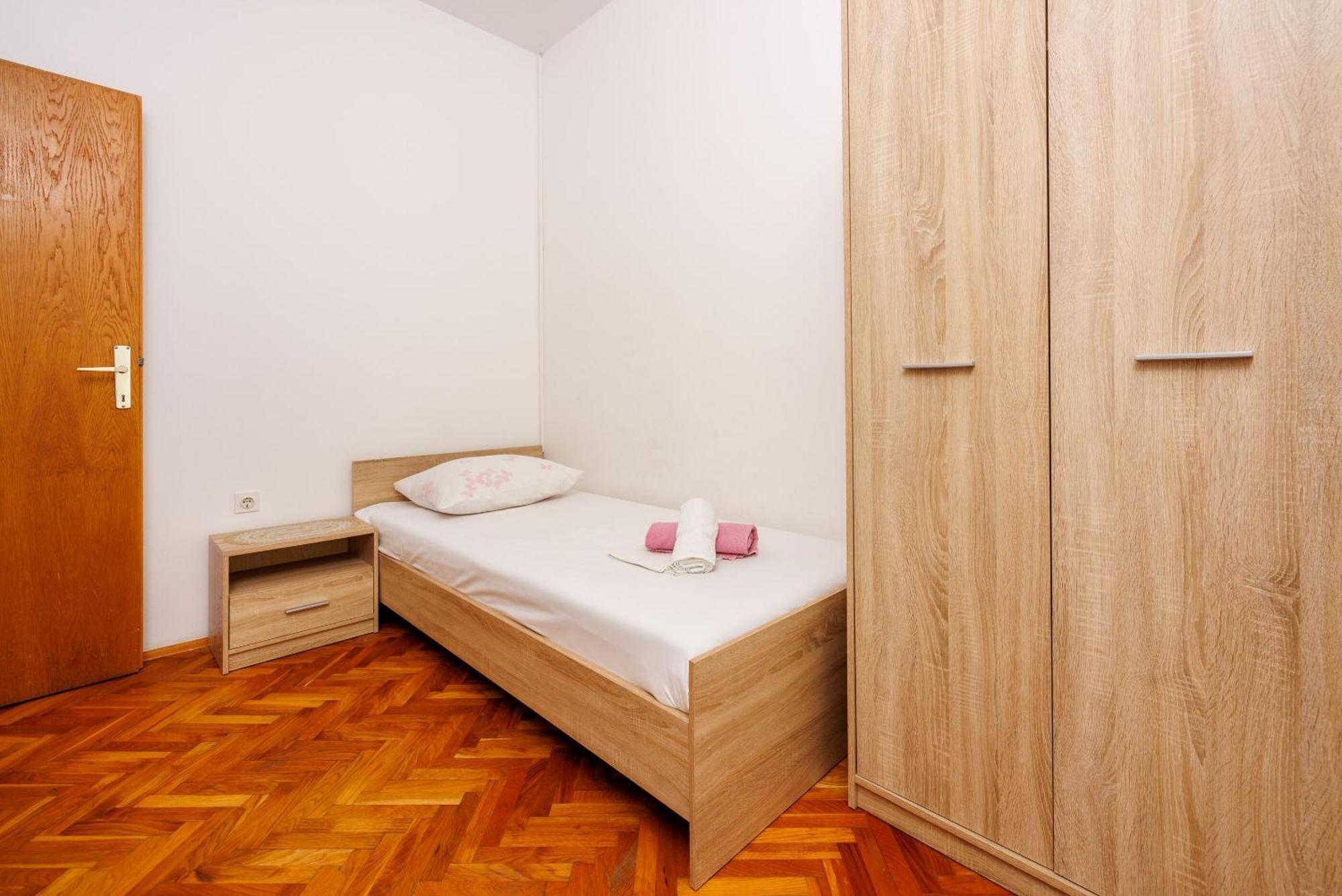 Apartments Davorka Цриквеница Экстерьер фото